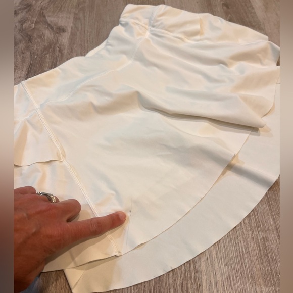 ⭐️ BOGO ⭐️ Zyia skort, size small, white - Picture 2 of 7